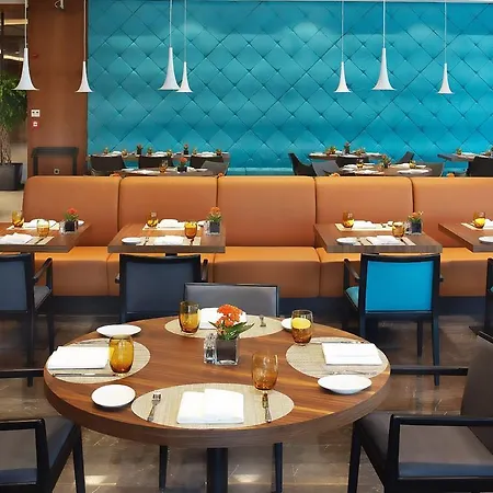 Divan Hotel 5*